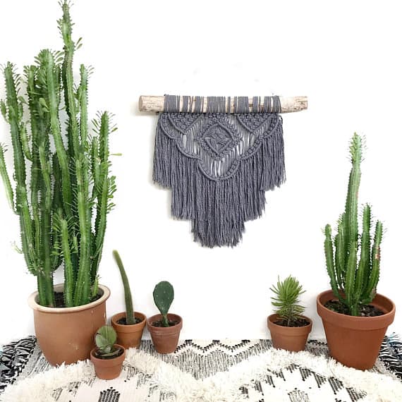 10 Gorgeous Macrame Patterns for Boho Wall Hangings