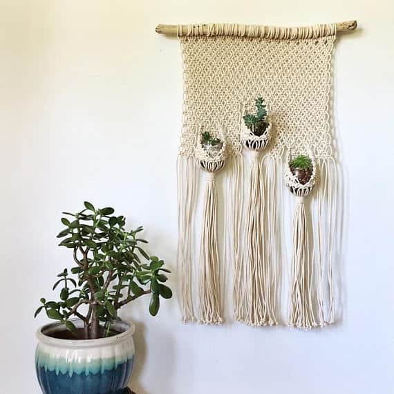 10 Gorgeous Macrame Patterns for Boho Wall Hangings