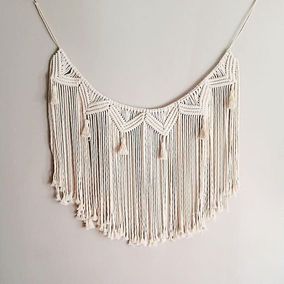 10 Gorgeous Macrame Patterns for Boho Wall Hangings