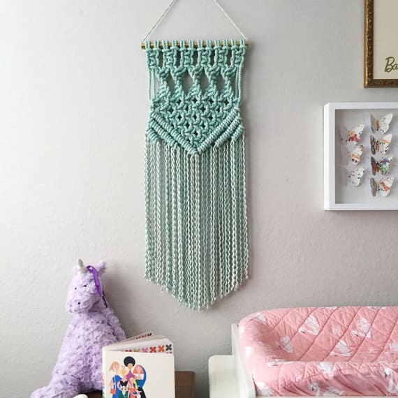 10 Gorgeous Macrame Patterns for Boho Wall Hangings